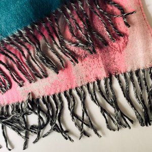 FRAAS Women's Reversible Fringed Cashmink Scarf/Wrap NWOT
